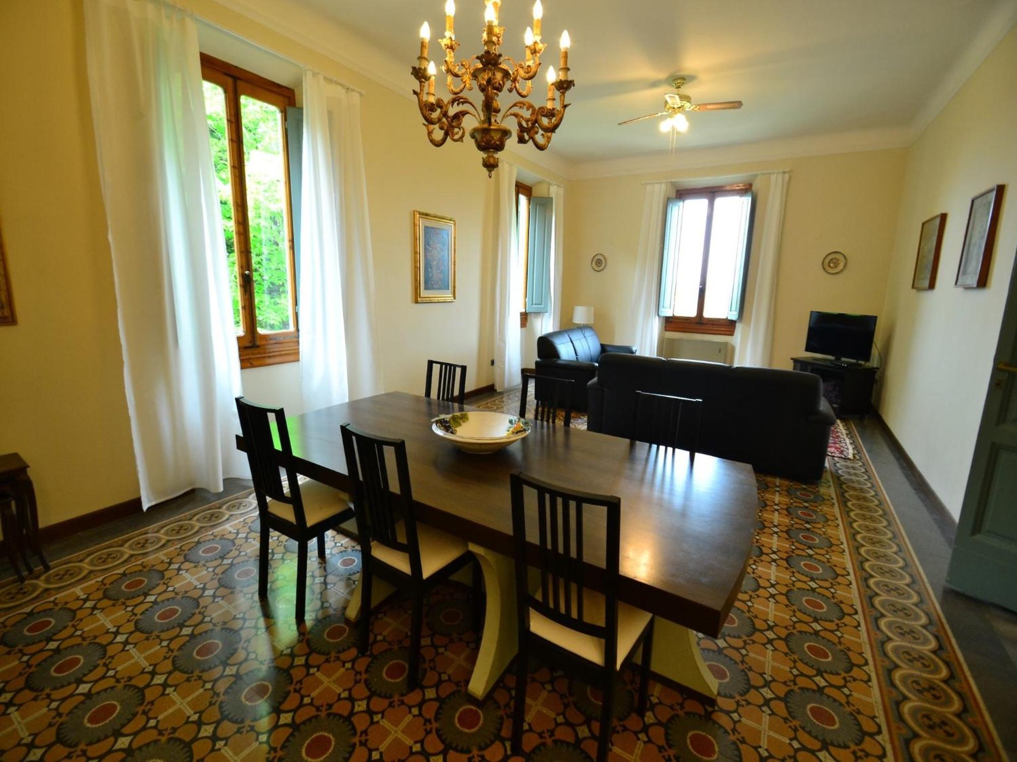 Lovely Holiday Home In Montefiridolfi With Hill View Εξωτερικό φωτογραφία