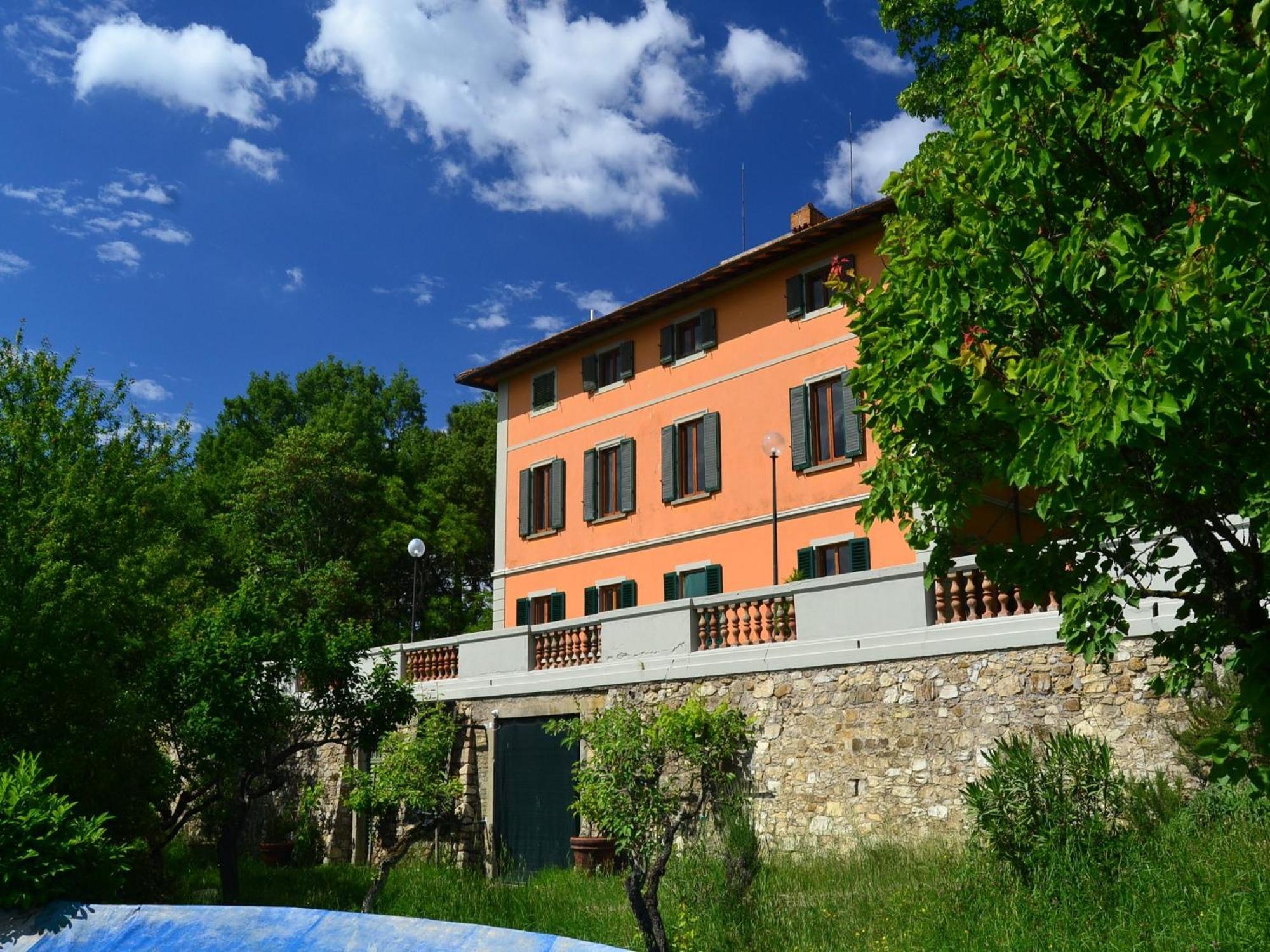 Lovely Holiday Home In Montefiridolfi With Hill View Εξωτερικό φωτογραφία