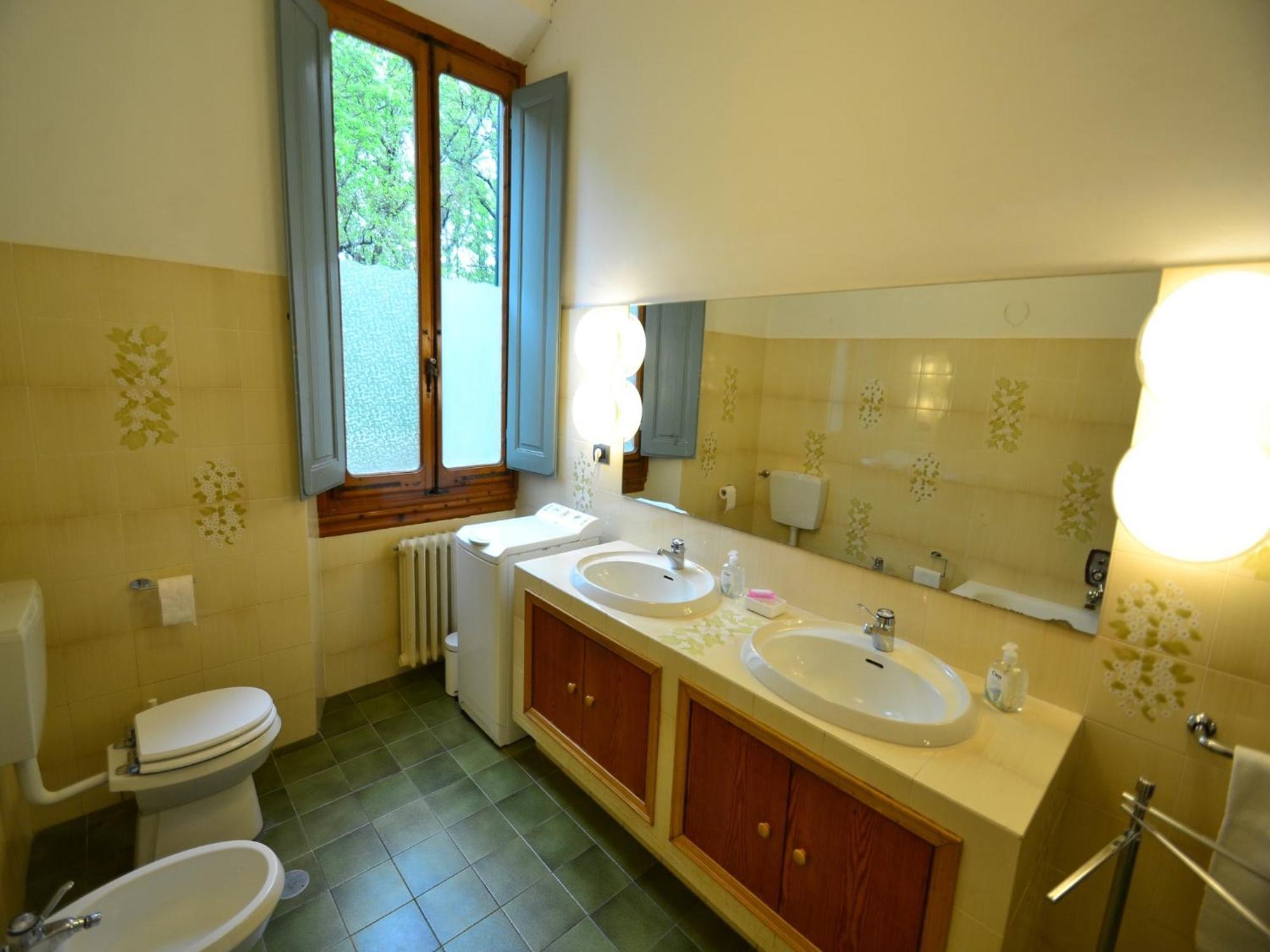 Lovely Holiday Home In Montefiridolfi With Hill View Εξωτερικό φωτογραφία