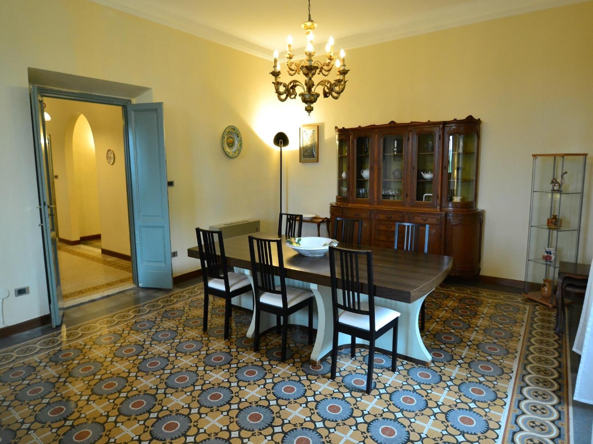 Lovely Holiday Home In Montefiridolfi With Hill View Εξωτερικό φωτογραφία
