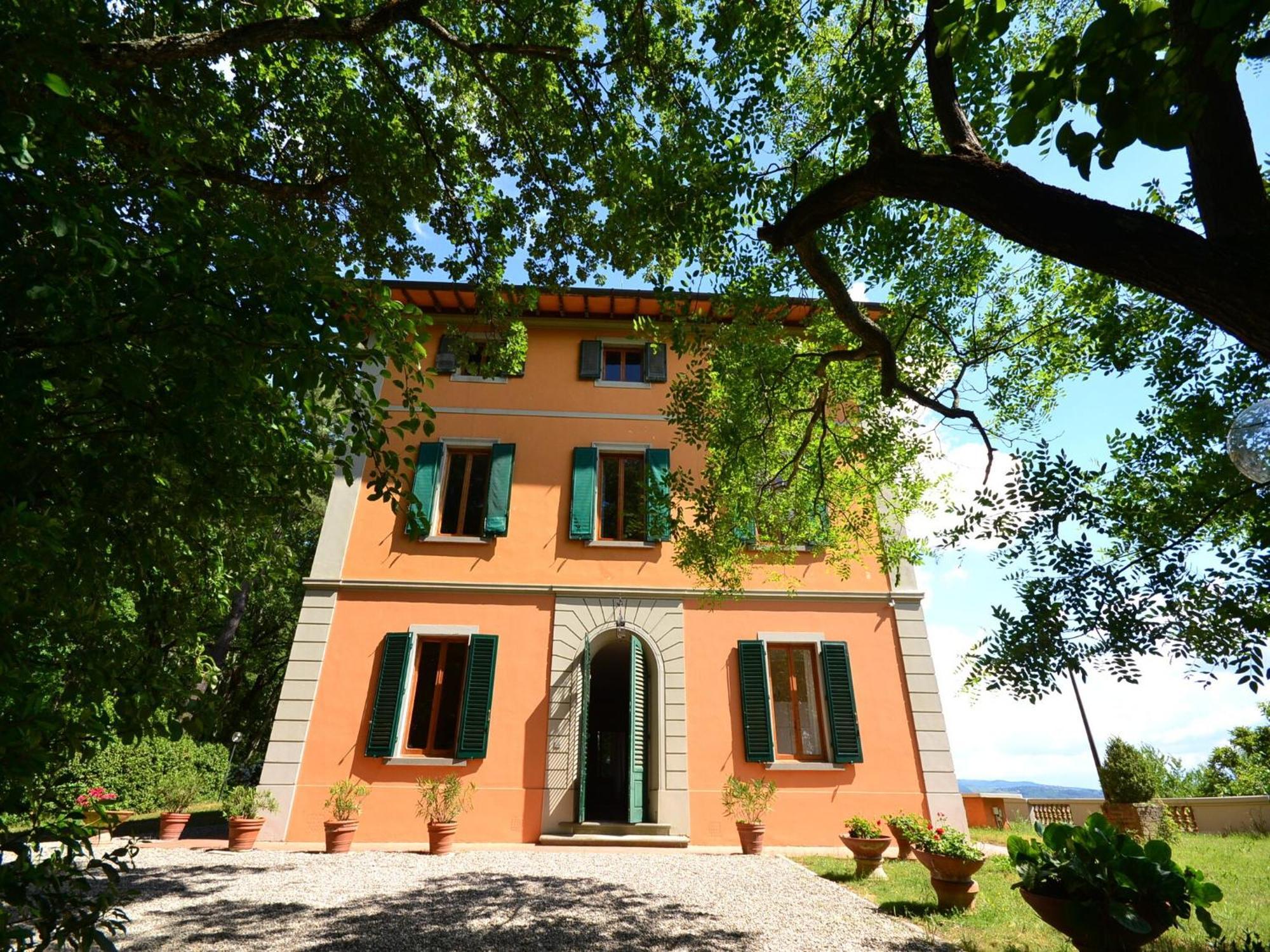 Lovely Holiday Home In Montefiridolfi With Hill View Εξωτερικό φωτογραφία